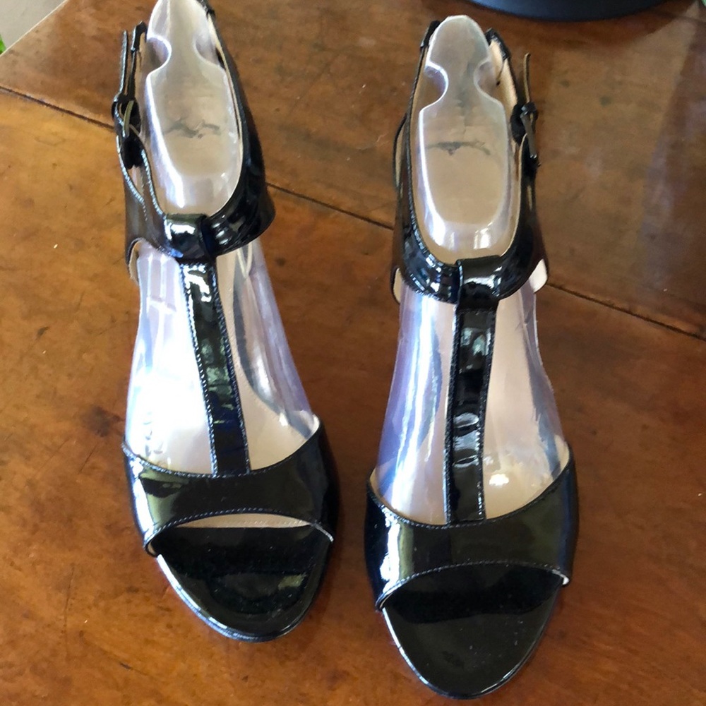 Via Spiga Lindsie Sandal 8 1/2 Black